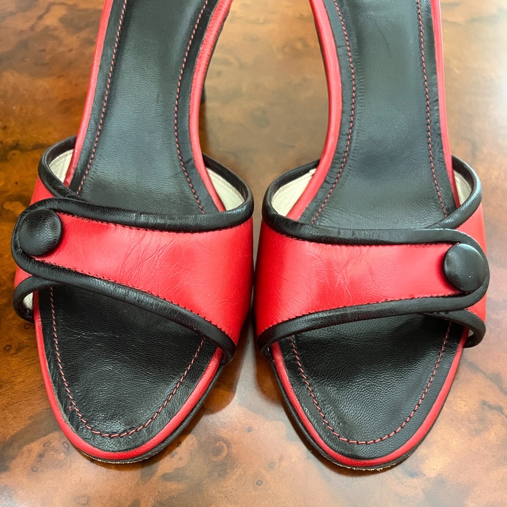 Coach Leather Red/Black Open Toe Slide Sandals Heels Button Italy Size 6B - Picture 4 of 8